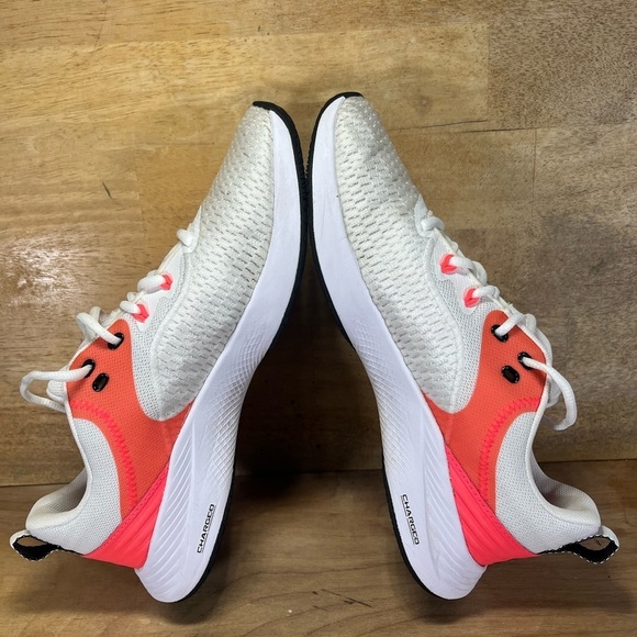 Under Armour Charged Breathe TR3 Womens Size 9.5 Training Shoes Sneakers White - Picture 6 of 10